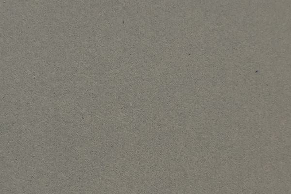 812