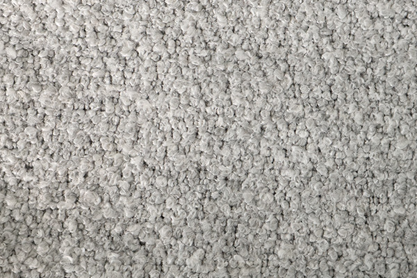 852