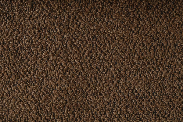 925