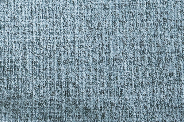 552