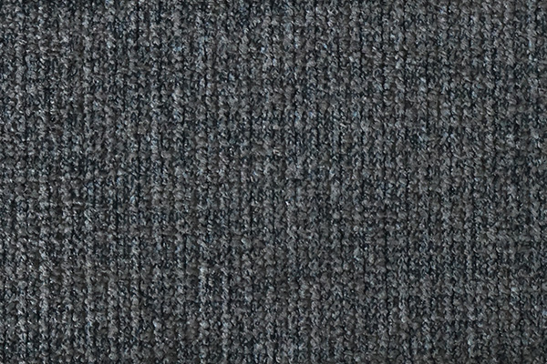 810